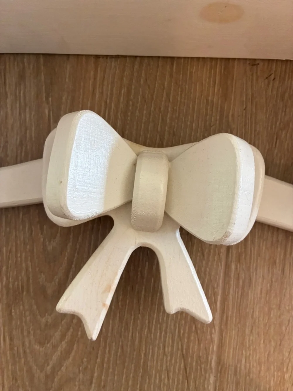 N/A vintage bow